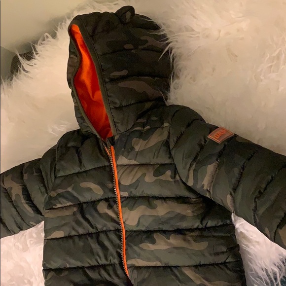 Baby coat - Picture 1 of 4